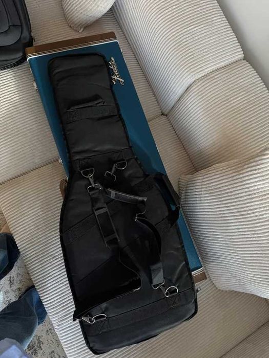 Capa Fender para guitarra - Nova