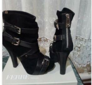 Продам ботінки нові