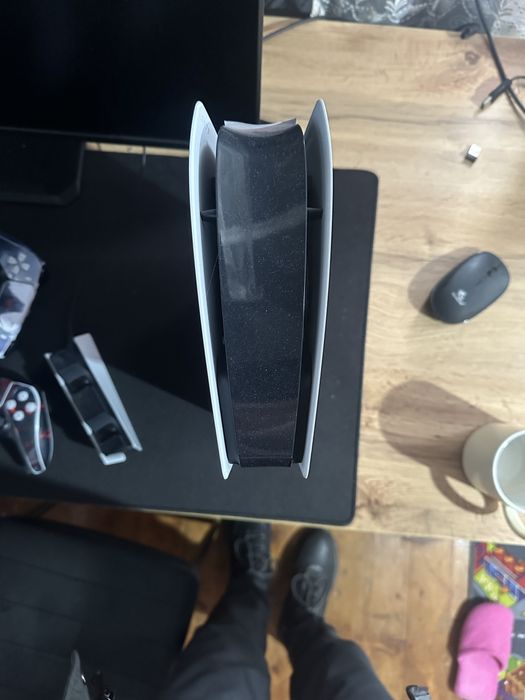 Sony PlayStation 5 Slim + 2 DualSense + Зарядна станція