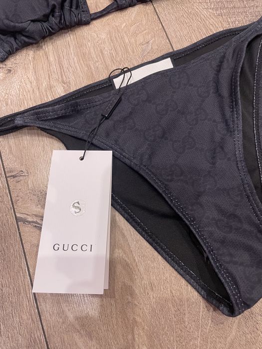 Жіночий чорний купальник Gucci