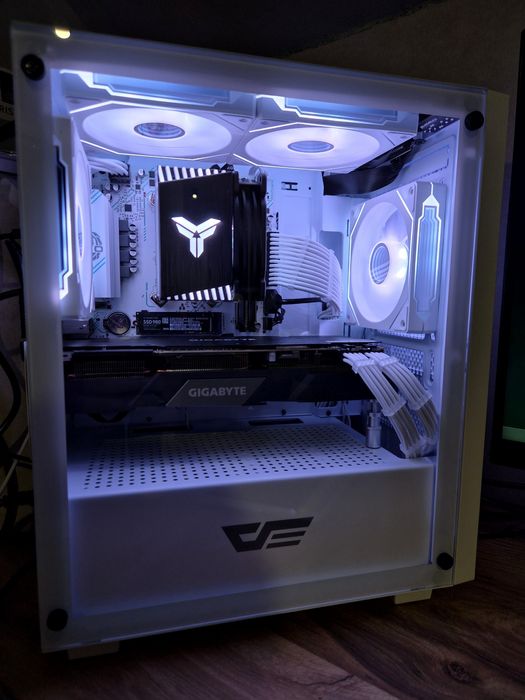 Komputer gamingowy / stacjonarny | Ryzen | RTX 2080 SUPER | RGB | NVMe