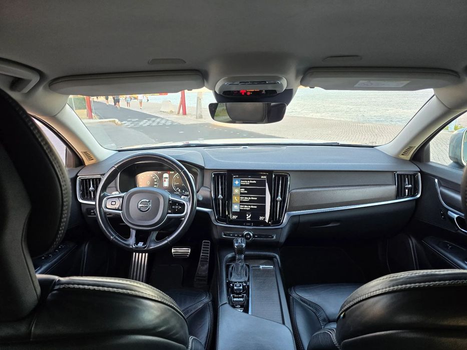 Volvo V90 Cross Country 2.0 D4 Plus AWD Geartronic