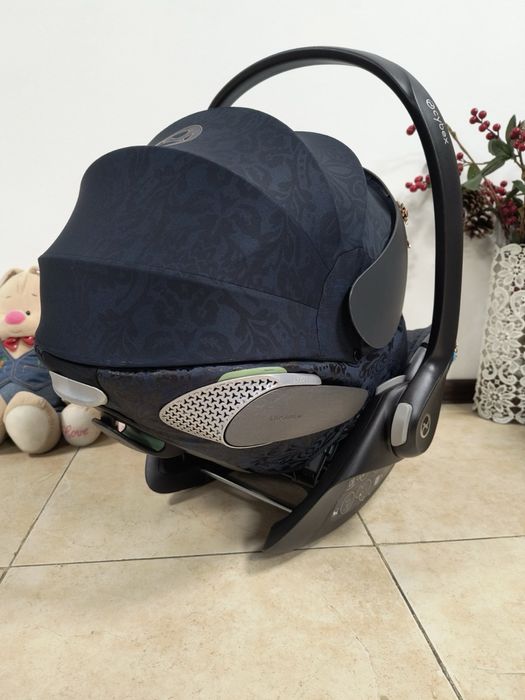 Автокрісло Cybex Cloud T i-Size Група 0+ (0-13 кг) автолюлька