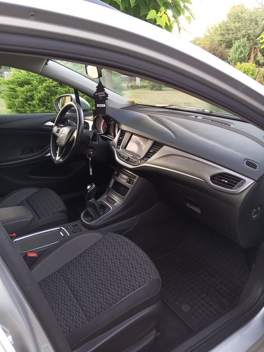 Opel Astra K 2020r. 113650km Oryginał
