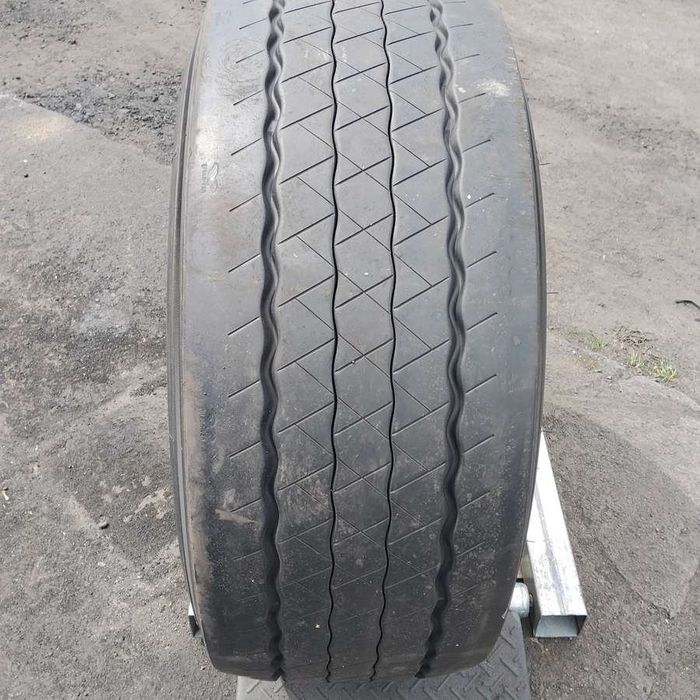 385/55 R22.5 Benchmark Green-van
