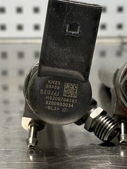 Форсунки Сіменс Рено Кенго Сенік Лагуна 1.5 8200903034 Н8200704191