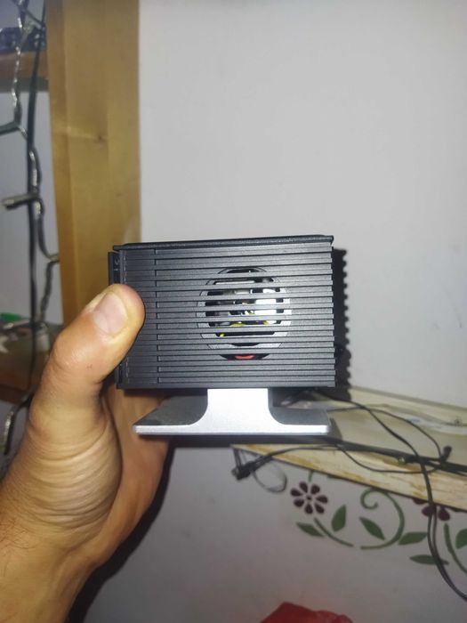 Radiobudzik Blaupunkt CR55CHARGE | Ładowarka indukcyjna Qi, USB, FM