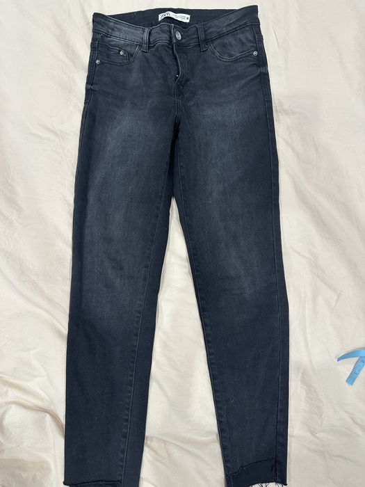 Джинси Zara EUR 38