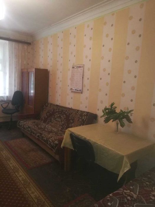 Кімнати в гуртожитку (Стратегічне шосе 41) Власник. (комунальні включені)
