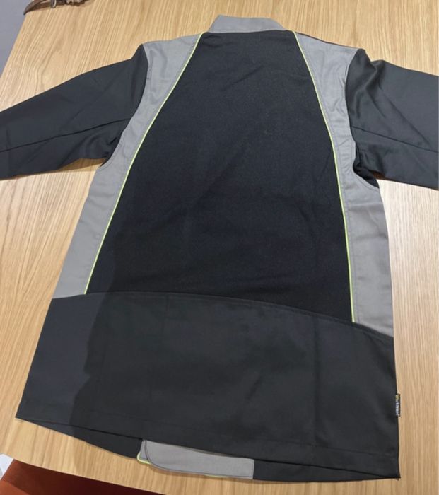 Jaleca preta da WorkTeam - M