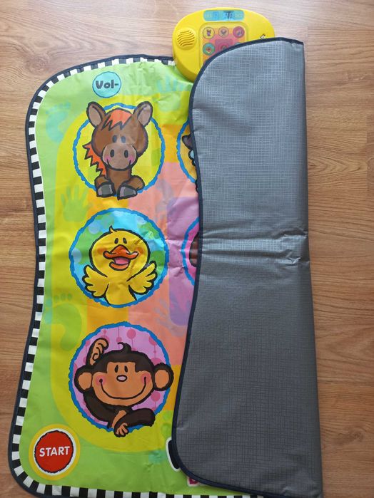 Mata do zabawy ze zwierzętami dźwiękowa