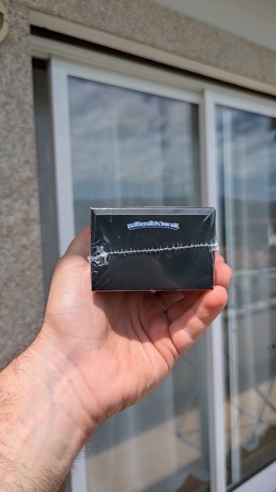 Pokémon TCG: Pitch Black Booster Bundle