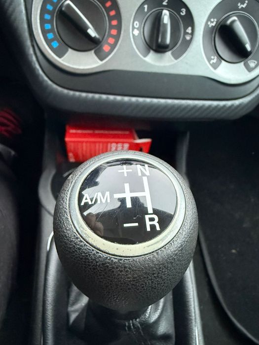 Fiat Punto 1,4 benzyna Niski przebieg AUTOMAT