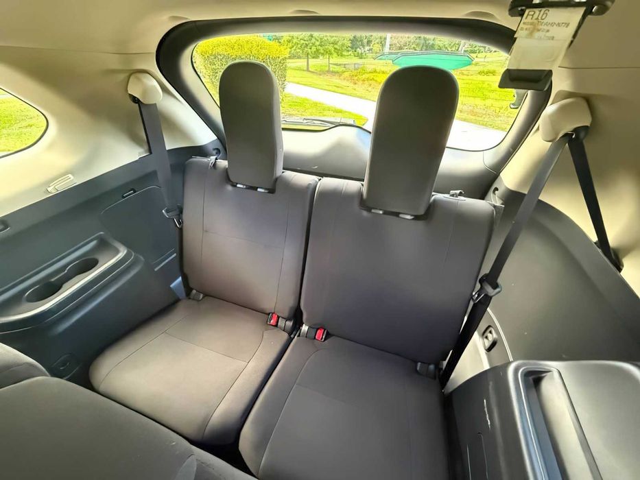 Mitsubishi Outlander ES 2.4      2020