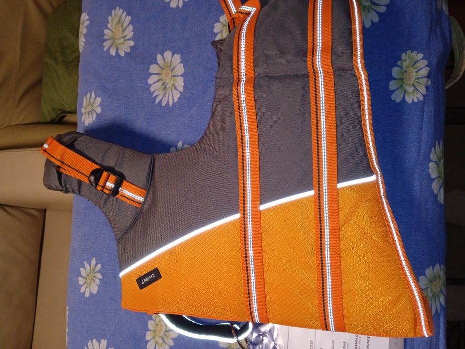 Собачий жилет новий Zoofari Німеччина розмір L