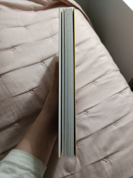 Uma Adolescente à Beira de um Ataque de Nervo - Mafalda Creative