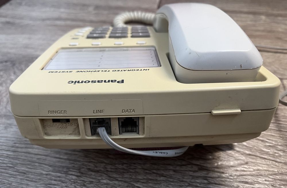 Стаціонарний телефон PANASONIC KX-TS10MX-W (проводной телефон)