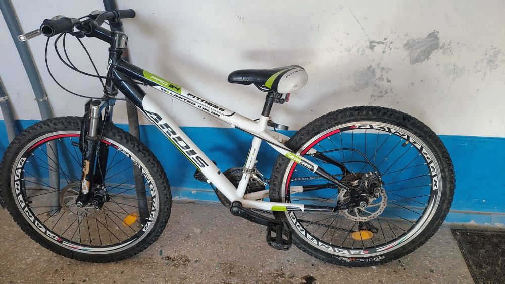 Велосипед 24" колеса