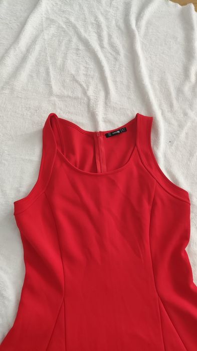 Sukienka Sinsay w bardzo dobrym stanie