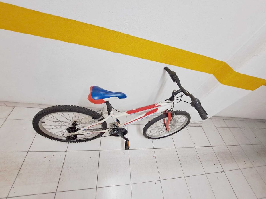 BICICLETAS roda 24 como NOVAS