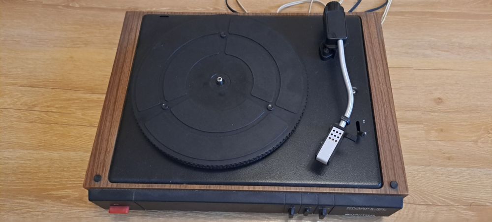Gramofon Unitra Emanuel G-902 fs