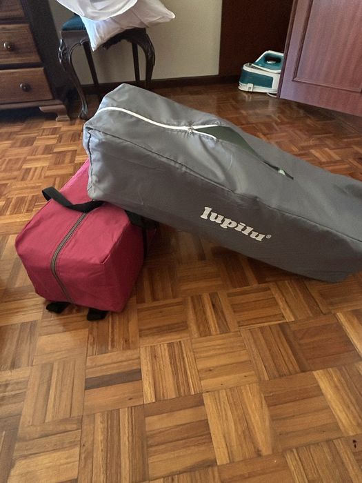 Vendo camas de viagem para bebe