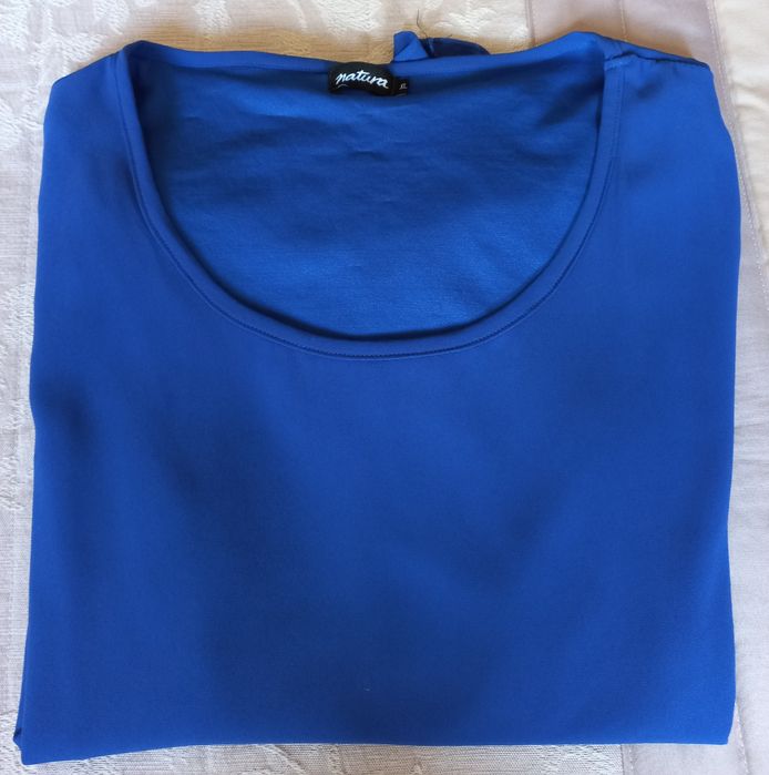 Blusa azul - Natura