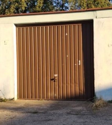 Garaż na  sprzedaż lub wynajm