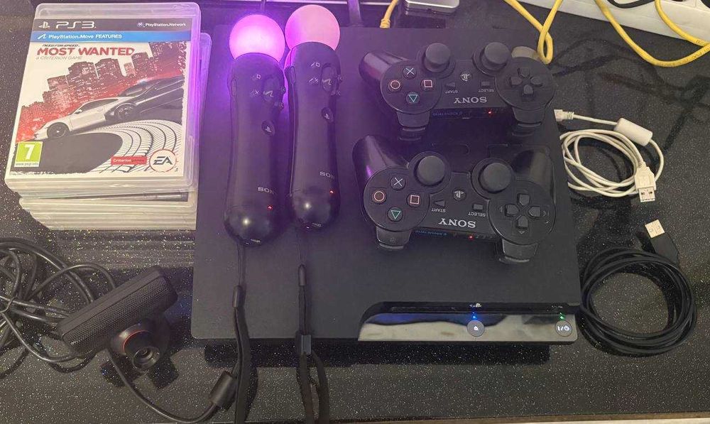 PS3 SONY PlayStation3  本体　ps move など ps3 move - купить игровые приставки Sony PlayStation - Цена на OLX.ua