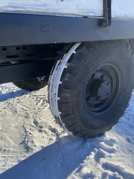 Продам прицеп одноосьний  до трактора з підйомником та документами