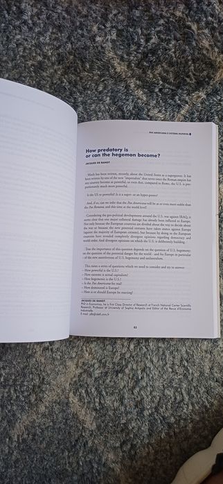 Livro Exonomia Global Gestão.