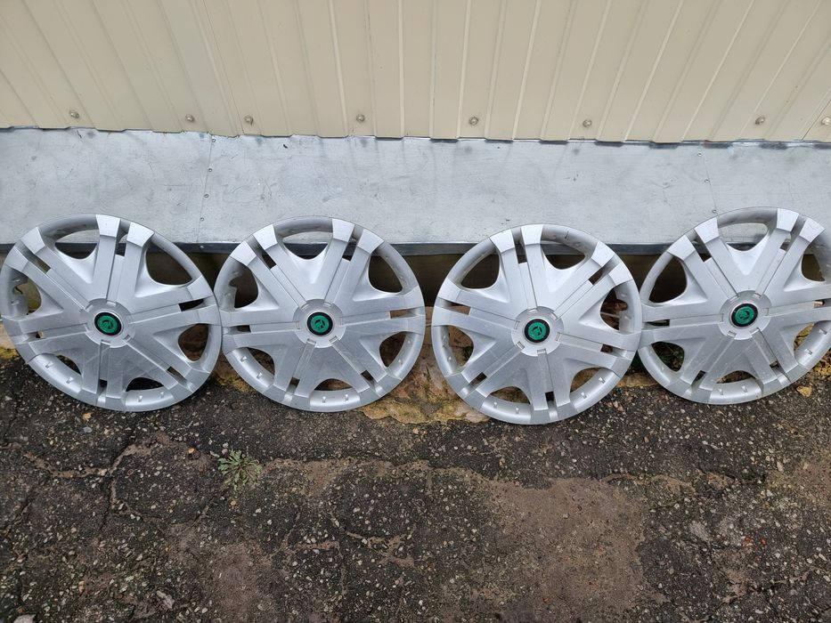 Колпаки  R15 на шкоду