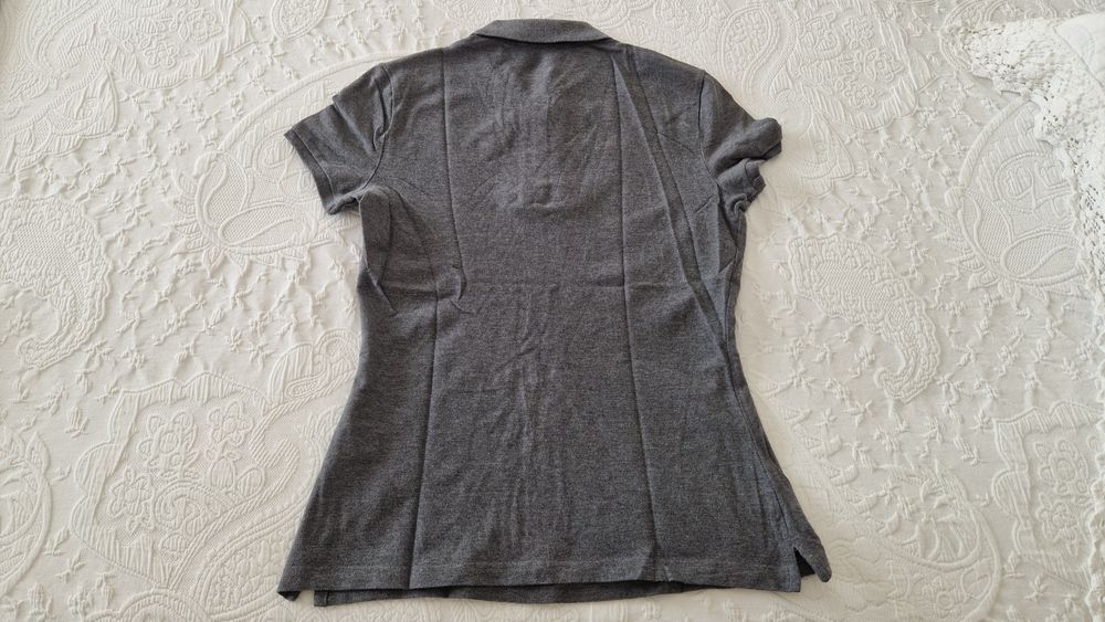 Polo cinza, TommyHilfinger, tamanho S/P