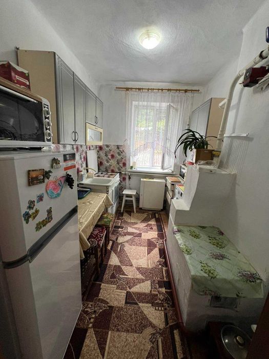 Продаж 2к квартири 38.5 кв. м., с. Сутиски