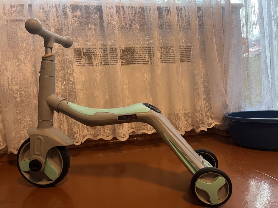 Самокат і біговел