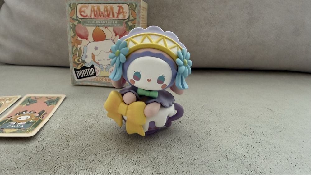 Figurka kolekcjonerska Emma - nowa - blind box