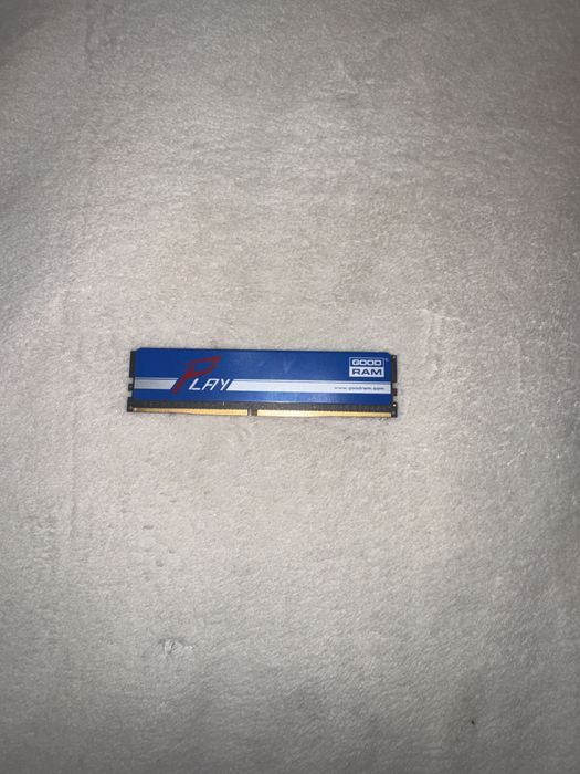 16 gb ram GOODRAM Play 8 gb +adata 8 gb