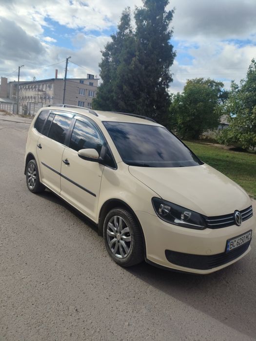 фольцваген тауран