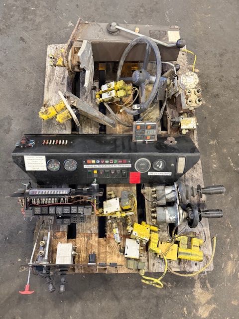 ATLAS KOLEJOWY 1604 zw komplet do kabiny