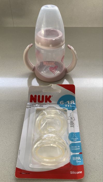 Copo água menina da NUK com oferta duas tetinas
