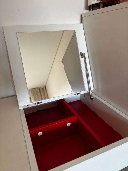 Toucador branco IKEA