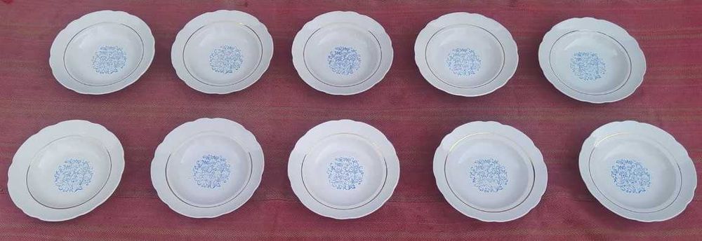 Продается посуда.