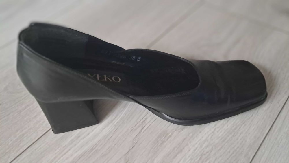 Buty damskie skórzane, czarne roz. 38 Ryłko