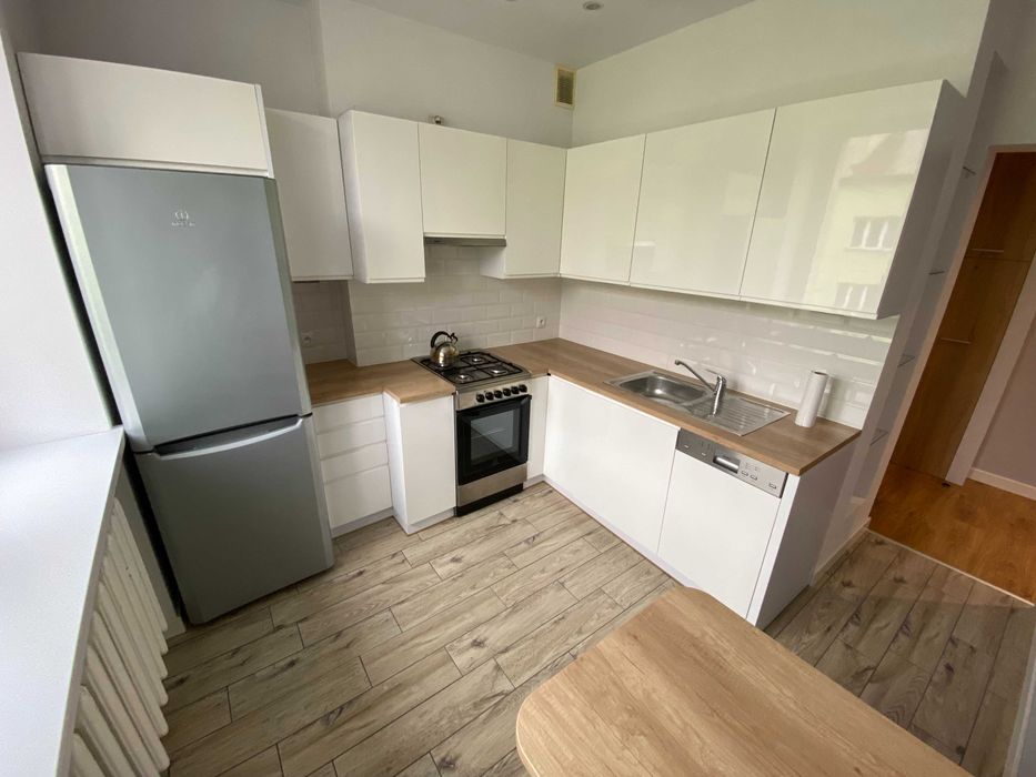 Apartament 2 oddzielne pokoje plus kuchnia centrum Rzeszowa Staszica