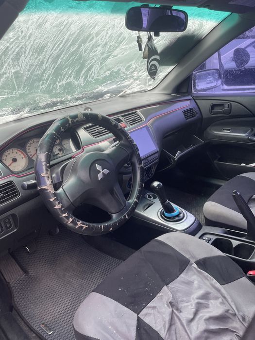 Авто Mitsubishi lancer9
