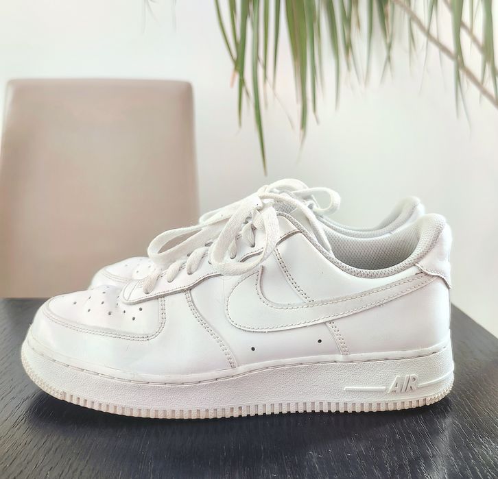Buty Nike Air Force 1 Low White – Klasyk w dobrym stanie, R. 40,5 (25,