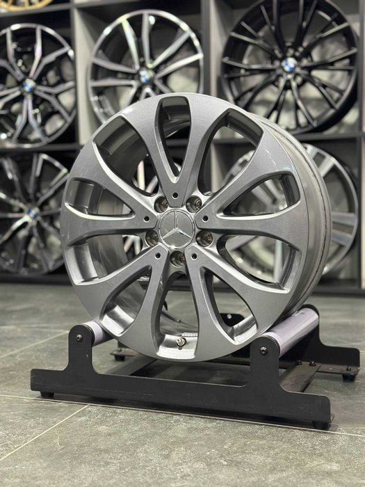 Б/у Диски оригінал MERCEDES R18 5X112 AUDI,SEAT A2534011500