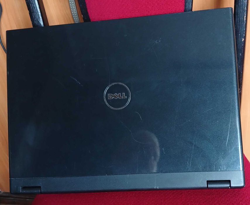 Ноутбук Dell Vostro 1710