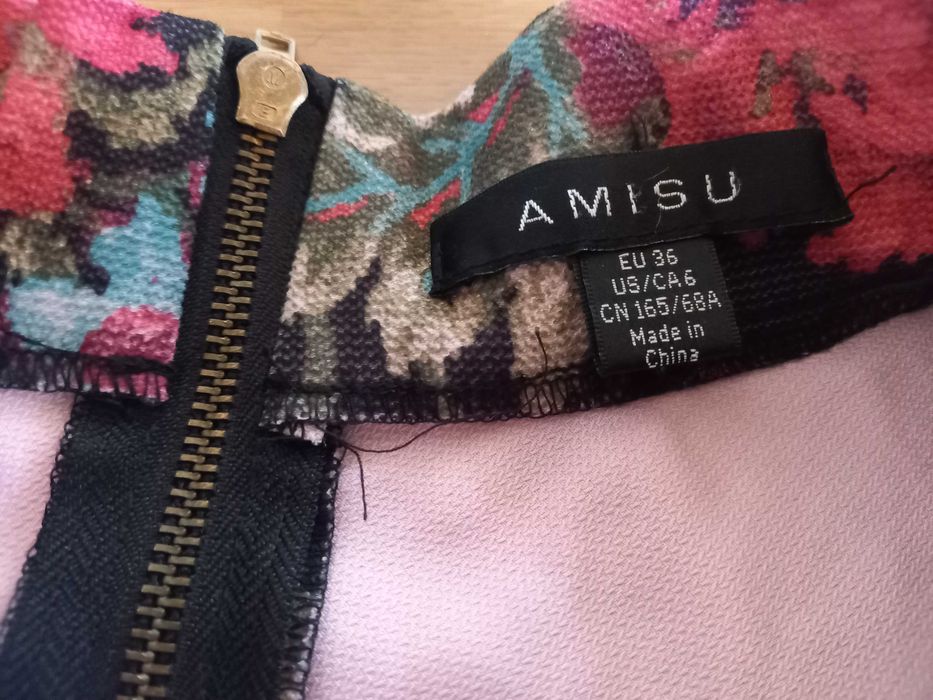 Spódnica Amisu rozm. 36