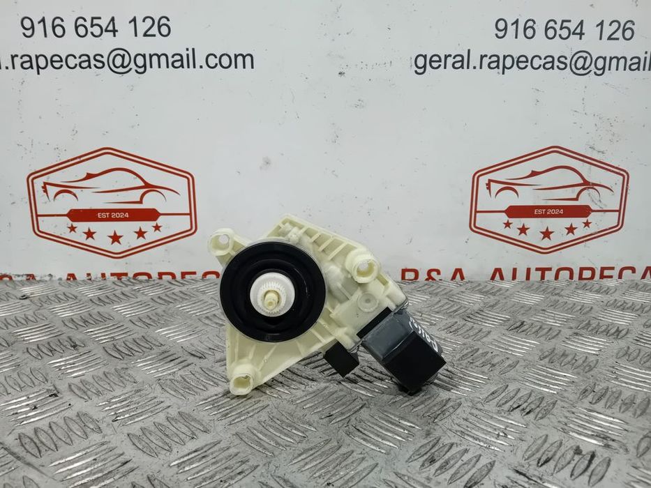 Motor de Elevador Vidro Porta Trás Direito VW Passat B8 5Q4959801D
